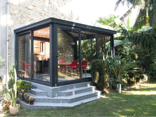 veranda-classique-0006 veranda-toit-vitre-gris-anthracite-salle-a-manger