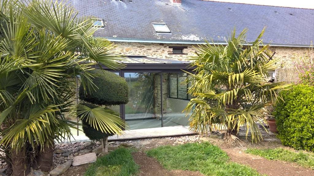 veranda-gris-anthracite-jardin