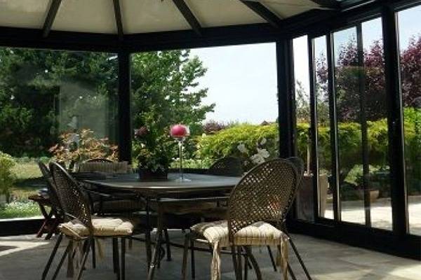 meuble-veranda-855x1138 veranda-salle-a-manger