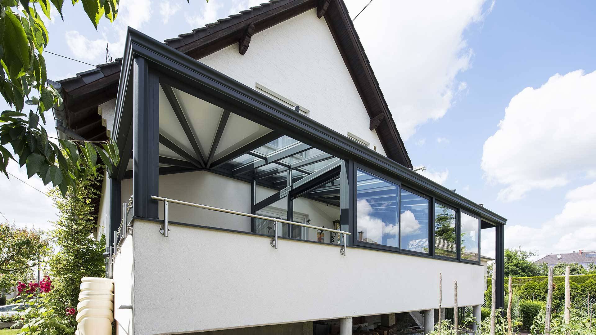 veranda-pergola-store-toit-vitre-le-verandier