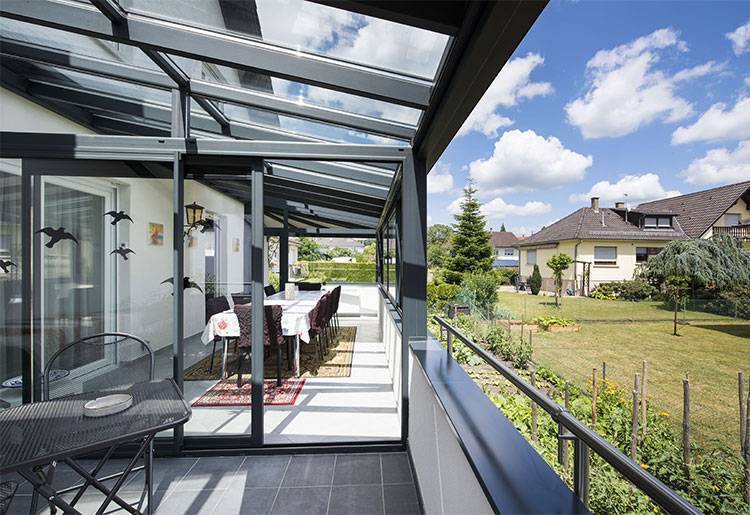 veranda-pergola-715-515-1 veranda-pergola-vue-exterieure-le-verandier