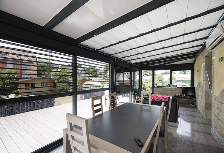 veranda-stores-toit-750-515-2 veranda-store-toit-le-verandier