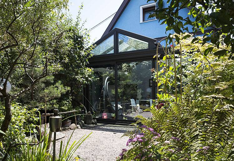 Veranda-vitree-moderne-750-515-2 veranda-vitree-moderne-le-verandier