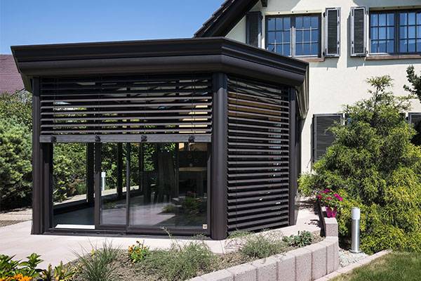 stores brise soleil