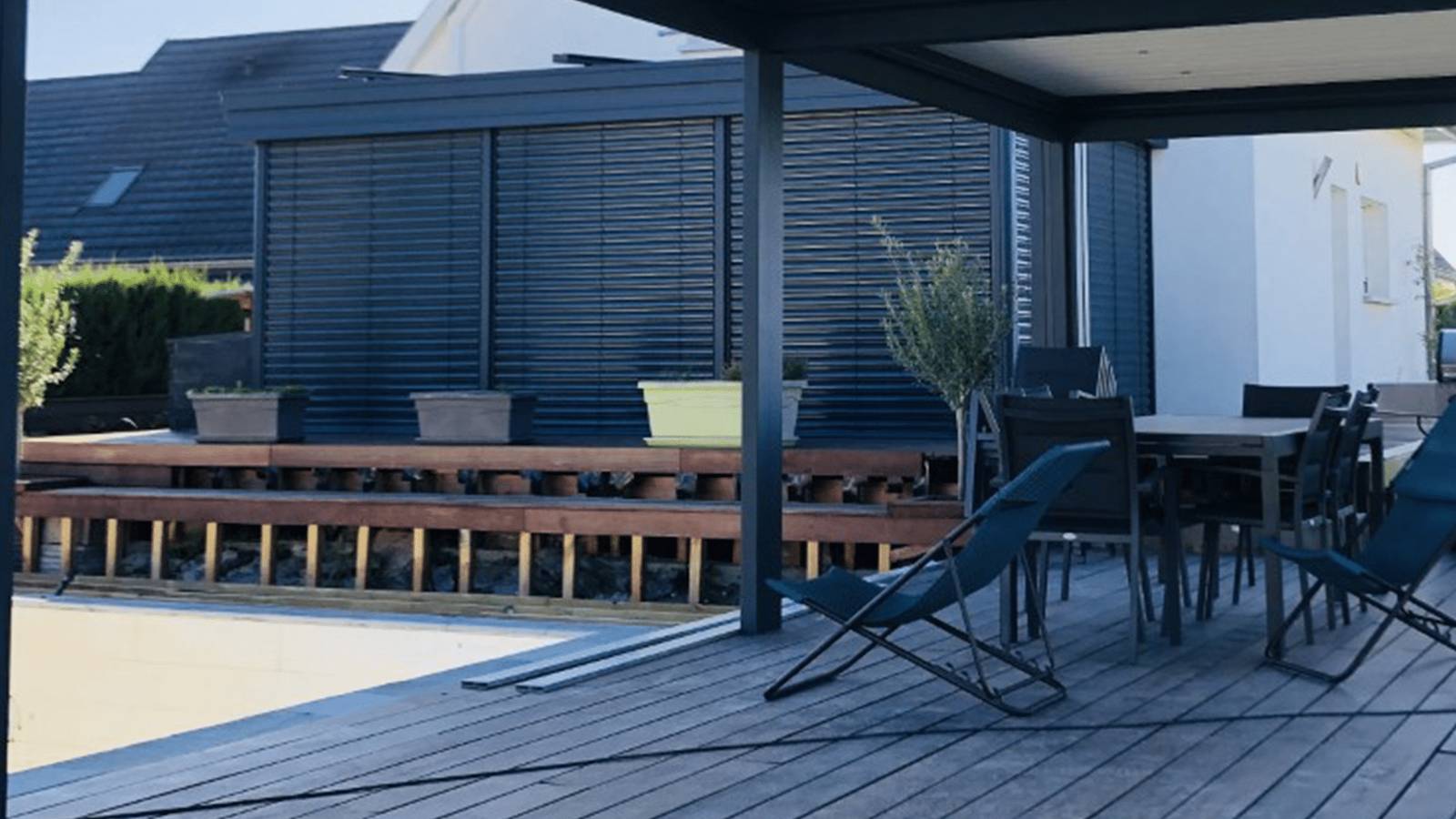 veranda-toiture vitree-5bso-12-spots-led Véranda vue de la terrasse