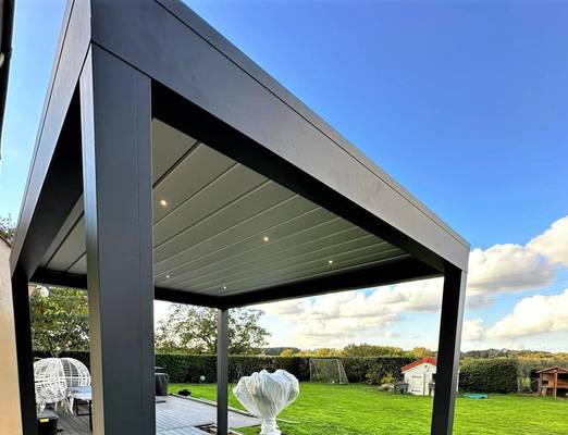 IMG-20241022-WA0009 Pergola moderne en aluminium pour jardin avec toit rétractable