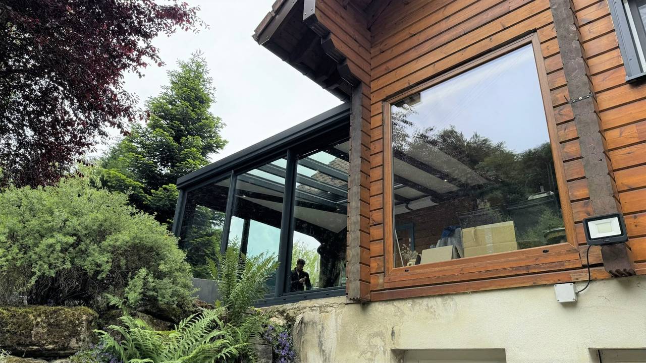 thumbnail_IMG_1421 Véranda moderne en verre intégrée à une maison en bois